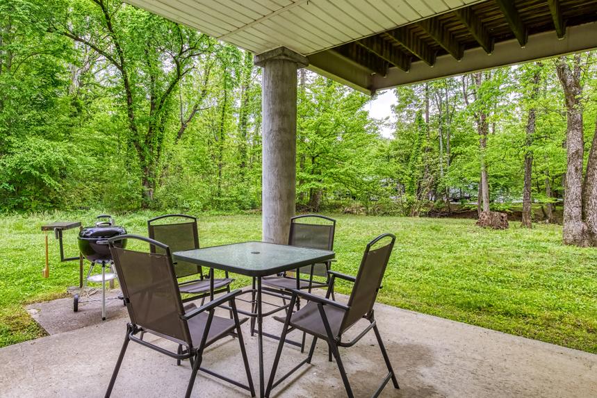 Creekside Cottage